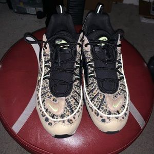 Women’s animal print Nike air max